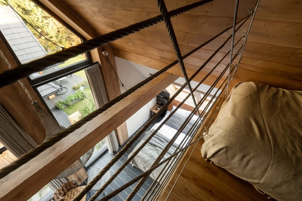 Pokój trzyosobowy z antresolą - Nastrojowy loft NR 4