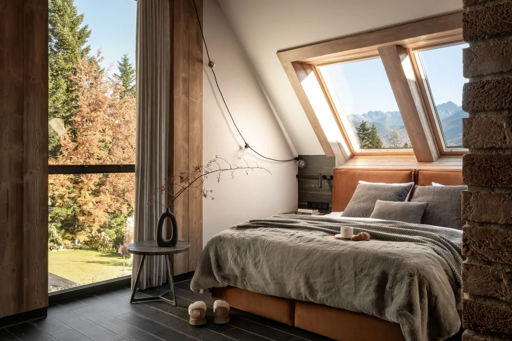 Pokój trzyosobowy z antresolą - Nastrojowy loft NR 4